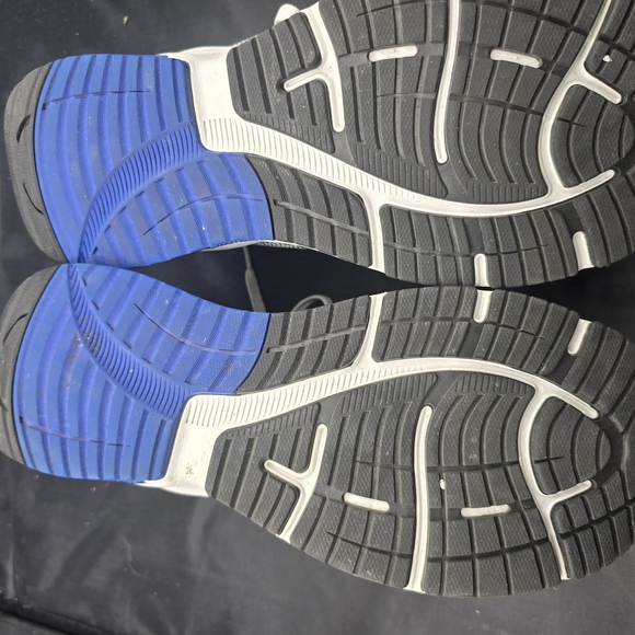 New Balance White and‎ Black Athletic Shoes
